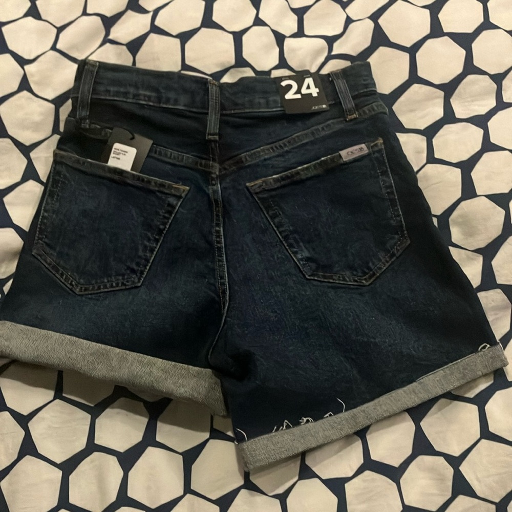 Dark Indigo Denim Women's Roll-Cuff Shorts - Size 24